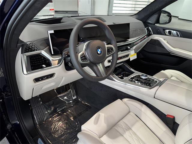 new 2026 BMW X7 car, priced at $106,785