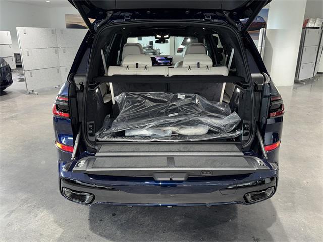 new 2026 BMW X7 car, priced at $106,785