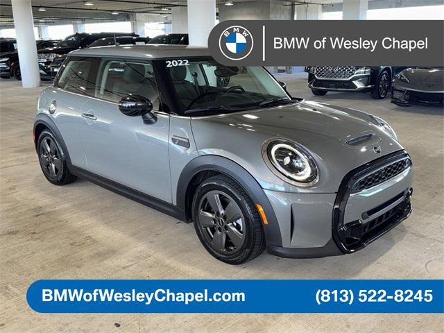 used 2022 MINI Hardtop car, priced at $25,000