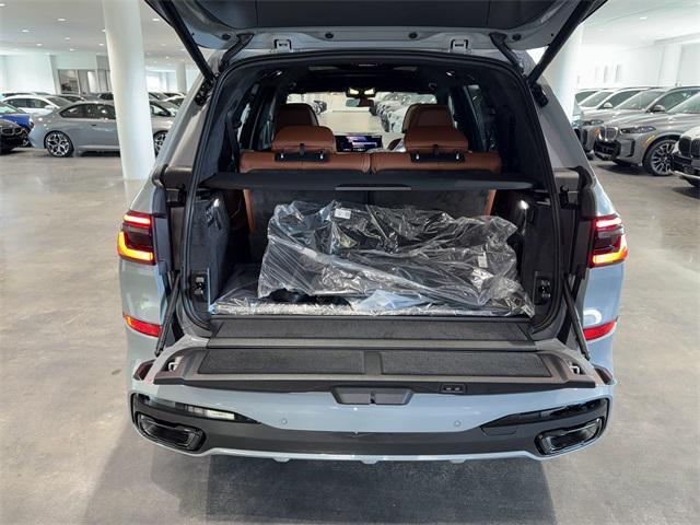 new 2026 BMW X7 car, priced at $102,735