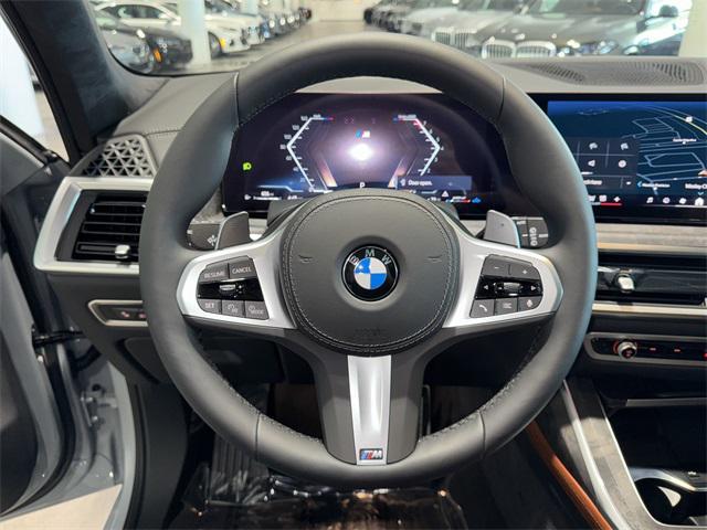 new 2026 BMW X7 car, priced at $102,735