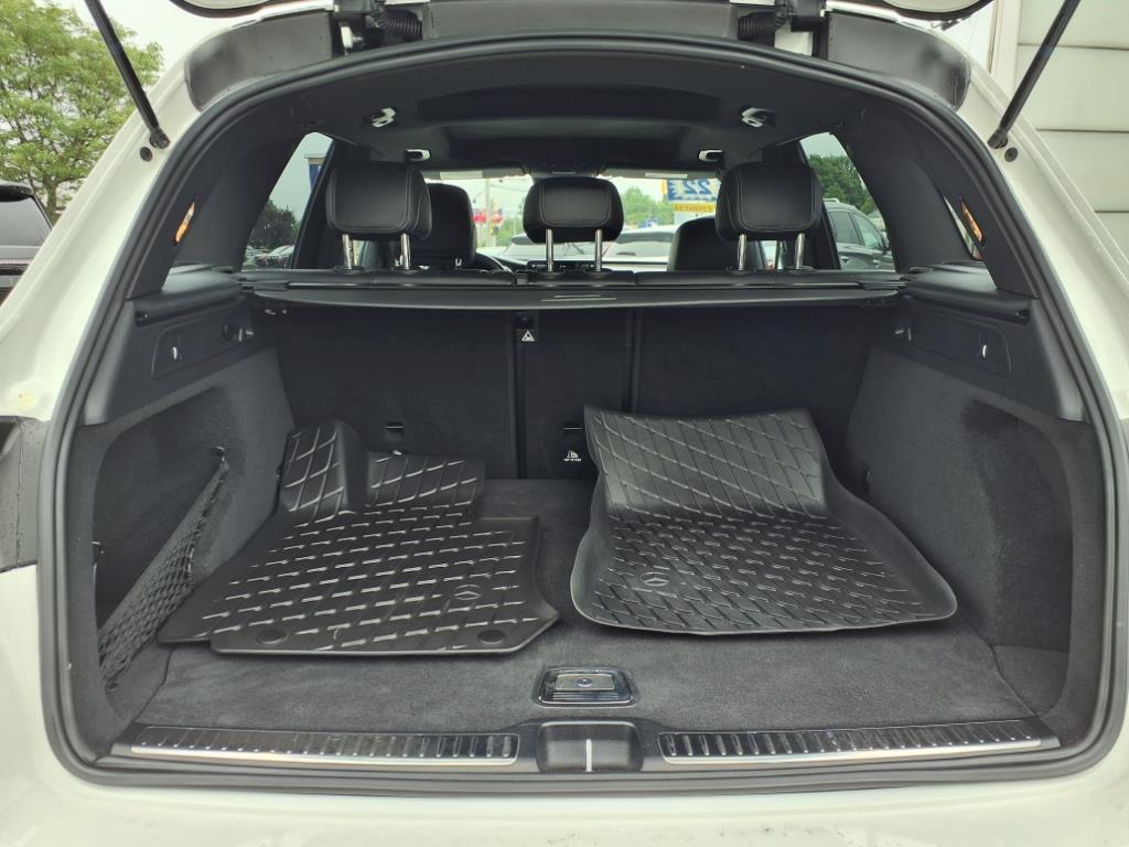 used 2022 Mercedes-Benz GLC 300 car, priced at $33,598