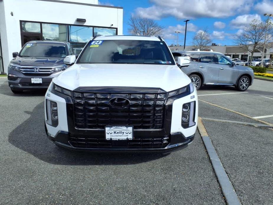 used 2024 Hyundai Palisade car, priced at $45,418