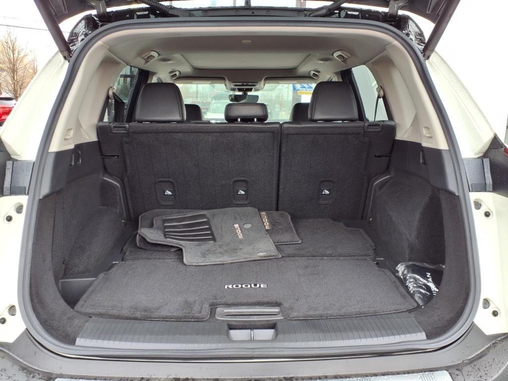 used 2022 Nissan Rogue car, priced at $29,748