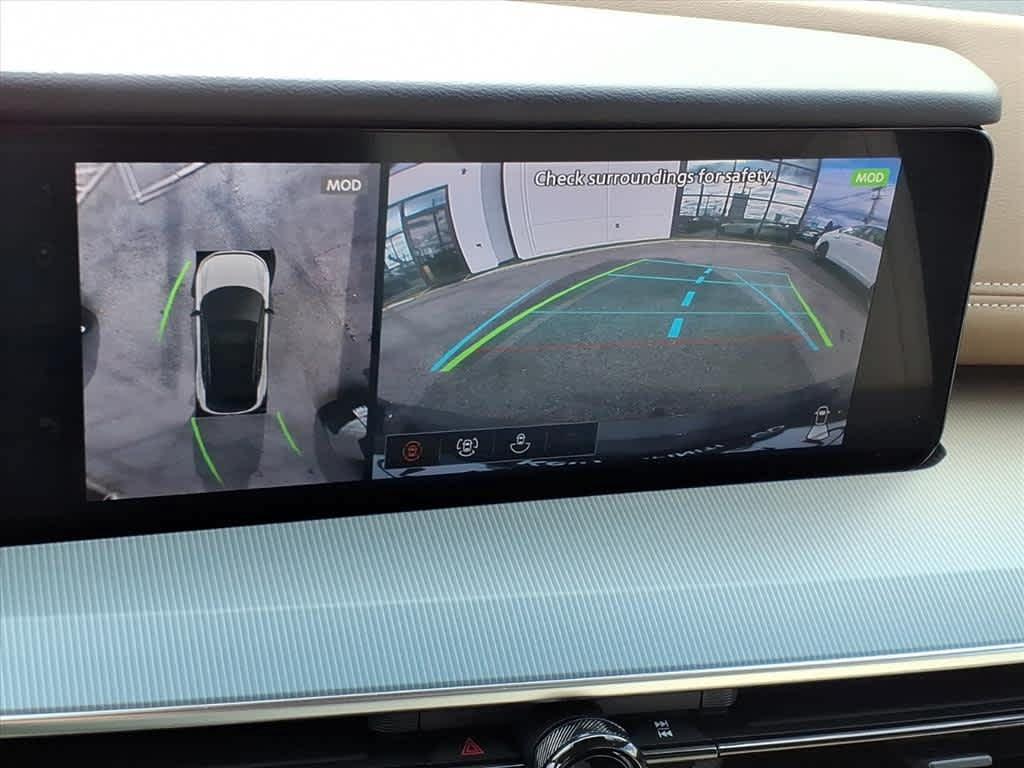 used 2025 Nissan Murano car, priced at $40,998