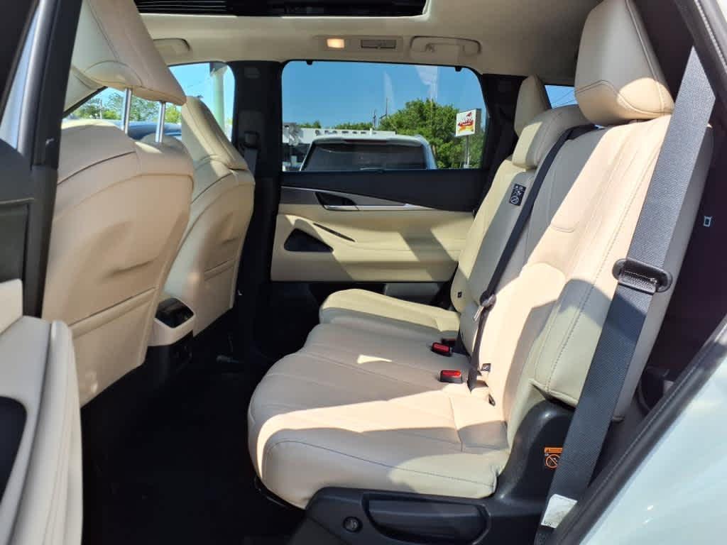 used 2023 INFINITI QX60 car, priced at $40,907