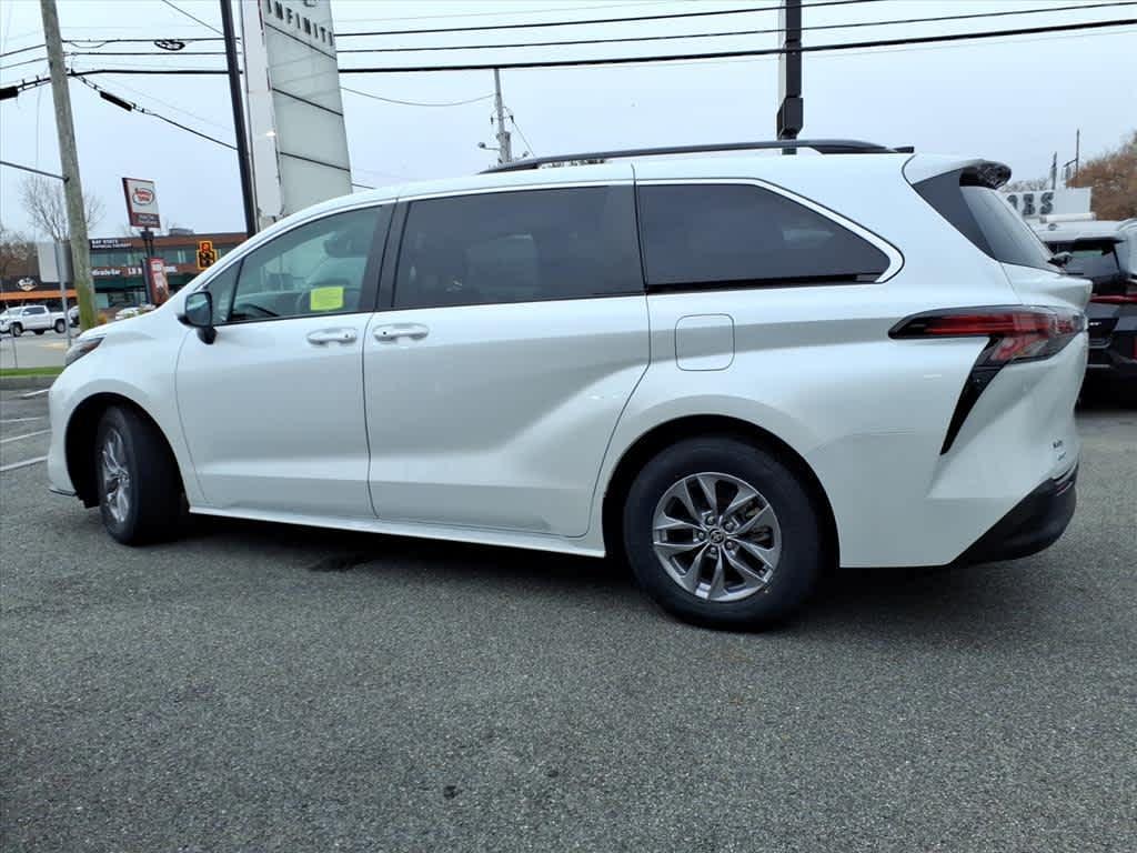 used 2022 Toyota Sienna car, priced at $41,280