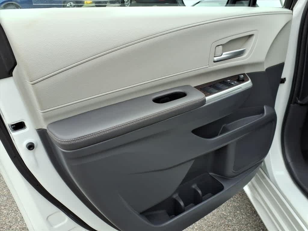 used 2022 Toyota Sienna car, priced at $41,280