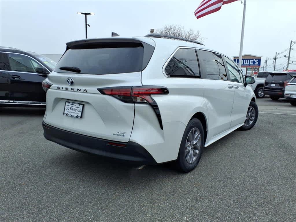 used 2022 Toyota Sienna car, priced at $41,280
