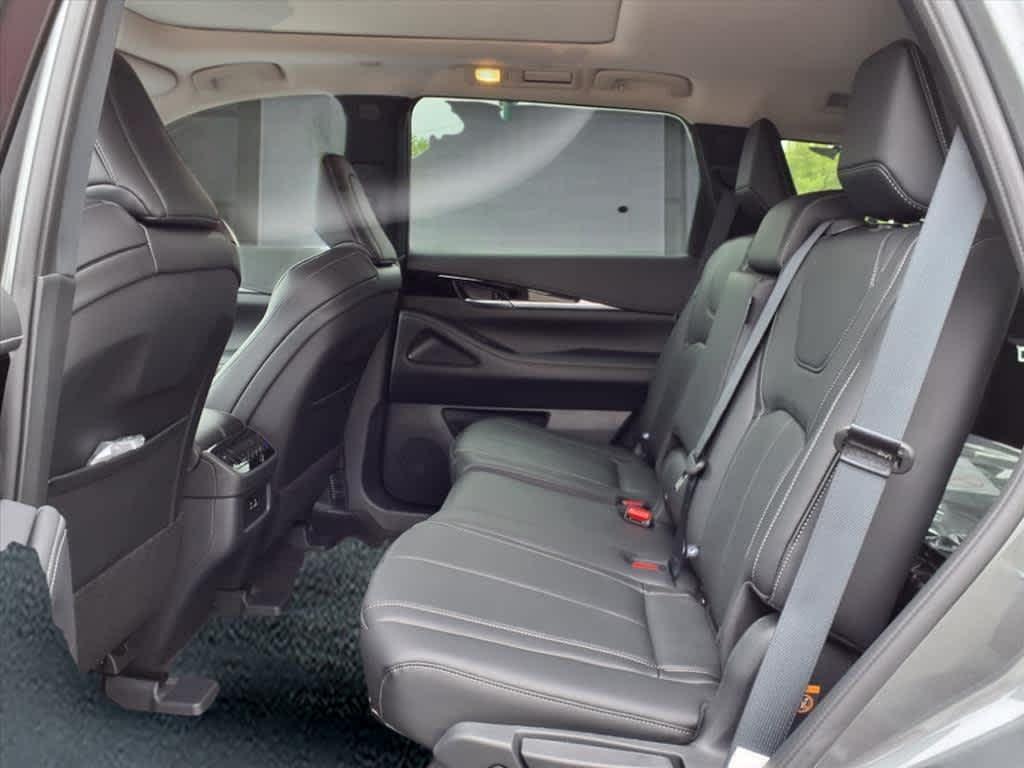 new 2025 INFINITI QX60 car, priced at $52,090