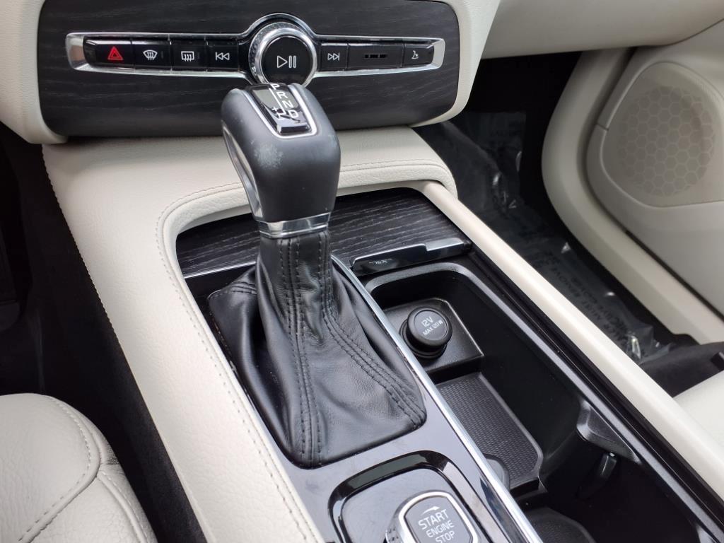 used 2020 Volvo XC90 car, priced at $27,594