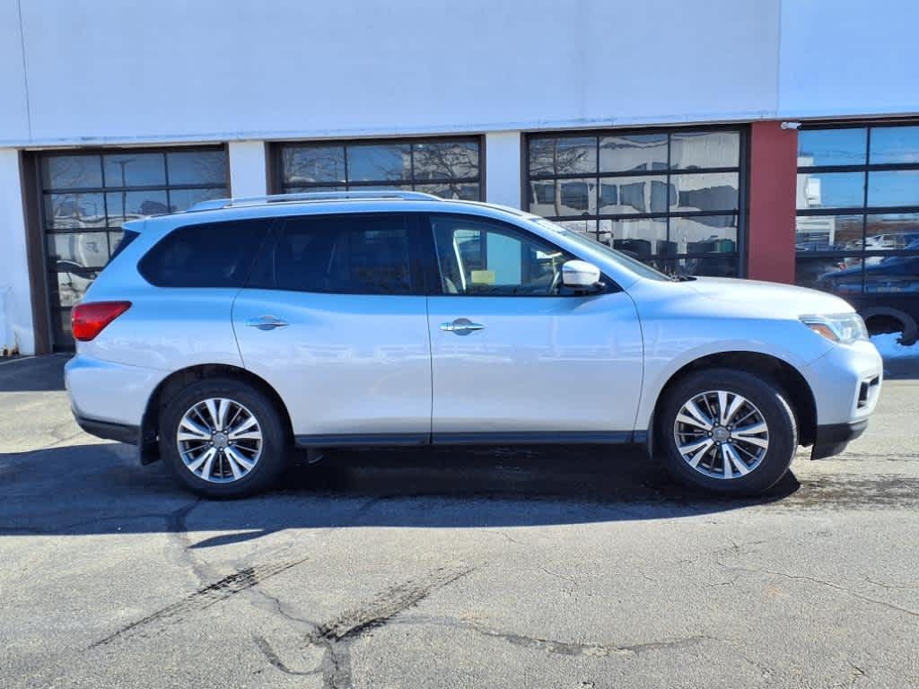 used 2019 Nissan Pathfinder car, priced at $16,877