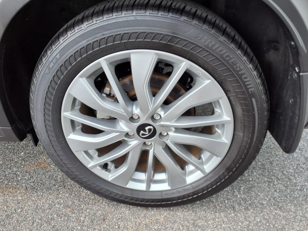 used 2024 INFINITI QX50 car