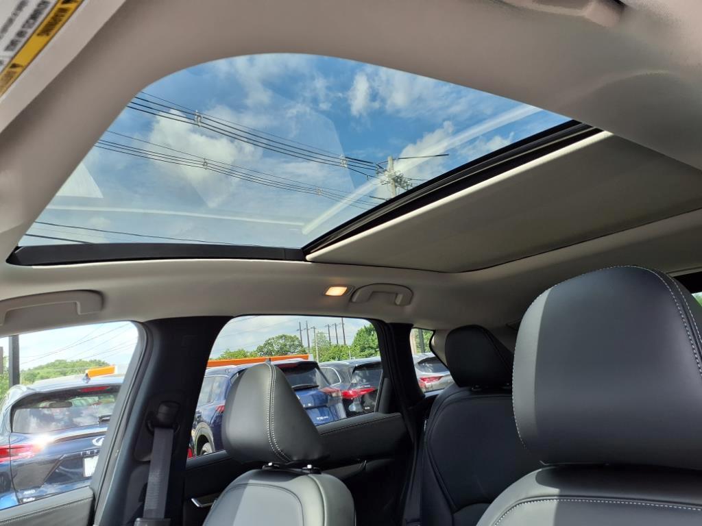 used 2024 INFINITI QX50 car