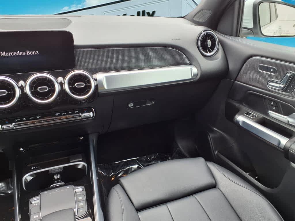 used 2023 Mercedes-Benz GLB 250 car, priced at $34,787