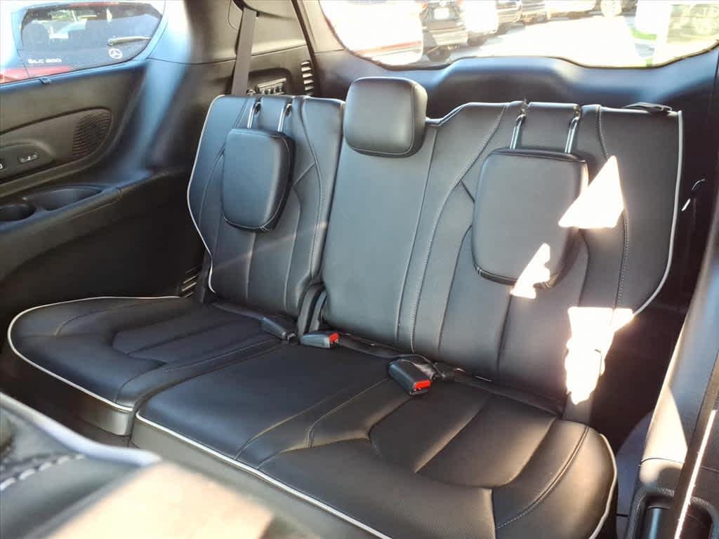 used 2022 Chrysler Pacifica car, priced at $35,899