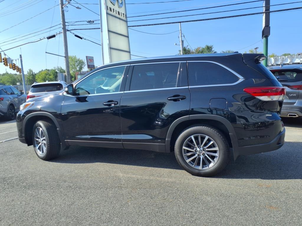 used 2019 Toyota Highlander car, priced at $25,987