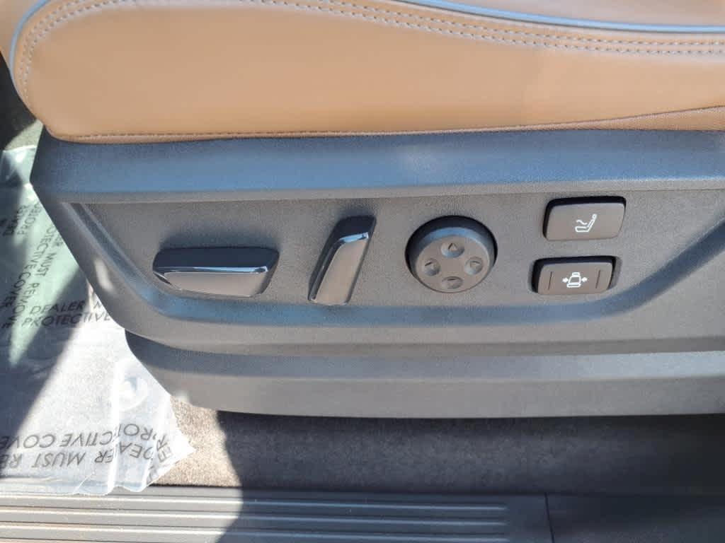 used 2025 INFINITI QX80 car, priced at $89,997
