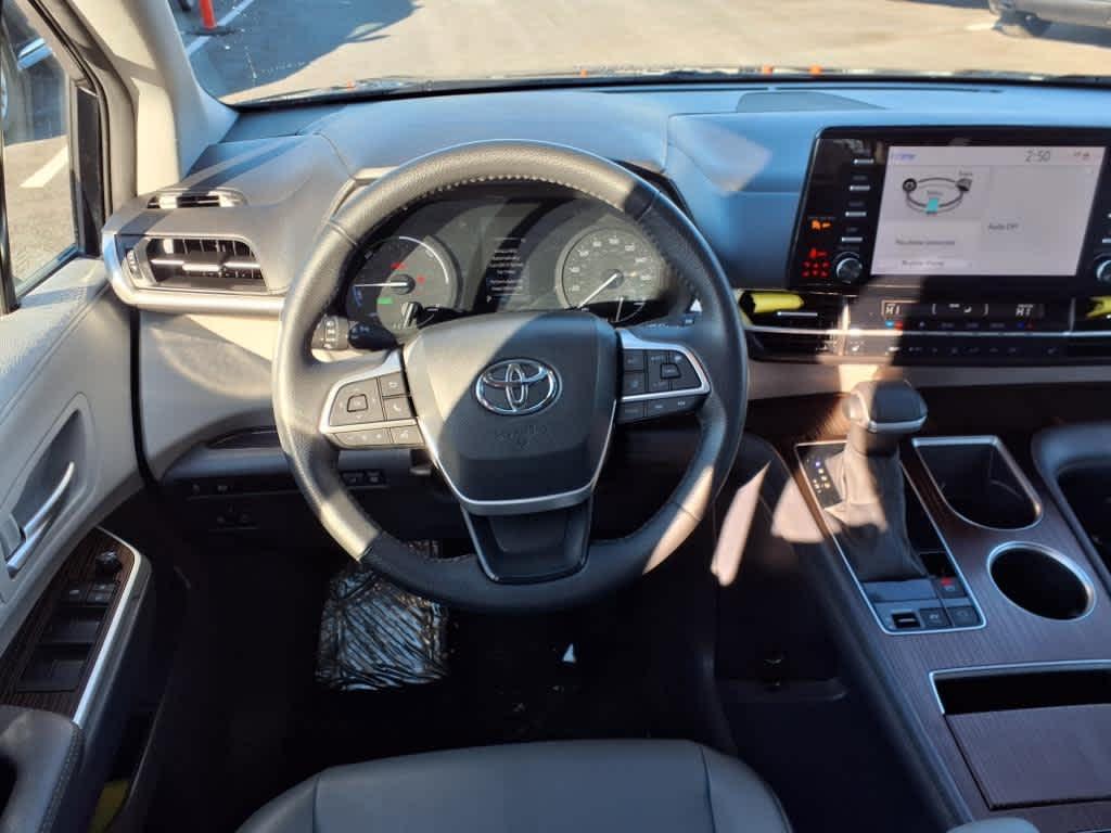 used 2023 Toyota Sienna car, priced at $40,544