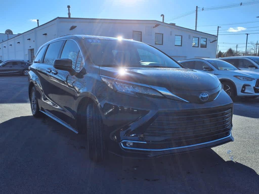 used 2023 Toyota Sienna car, priced at $40,544