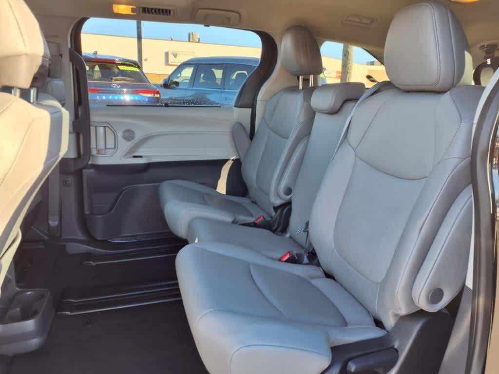 used 2023 Toyota Sienna car, priced at $40,544