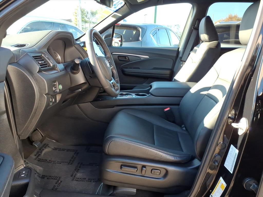 used 2024 Honda Passport car, priced at $35,477