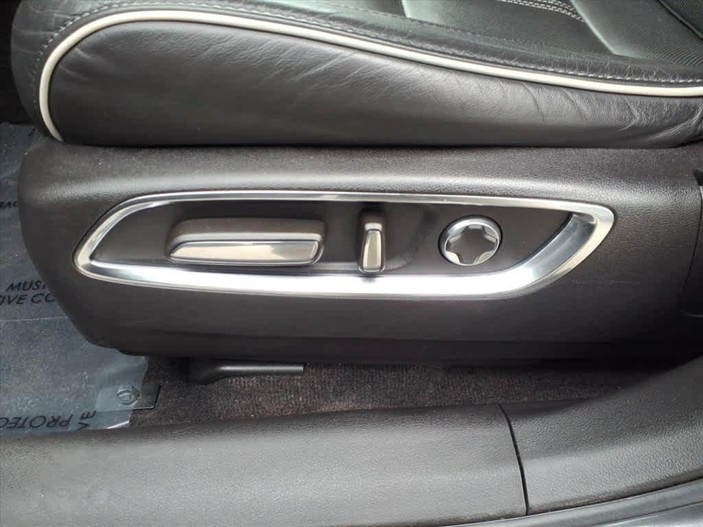 used 2020 Acura MDX car, priced at $31,995