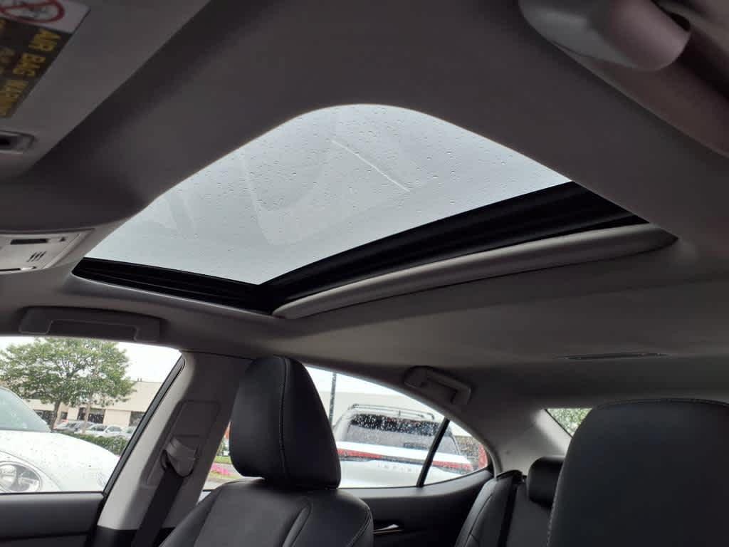 used 2014 Lexus ES 350 car, priced at $21,987
