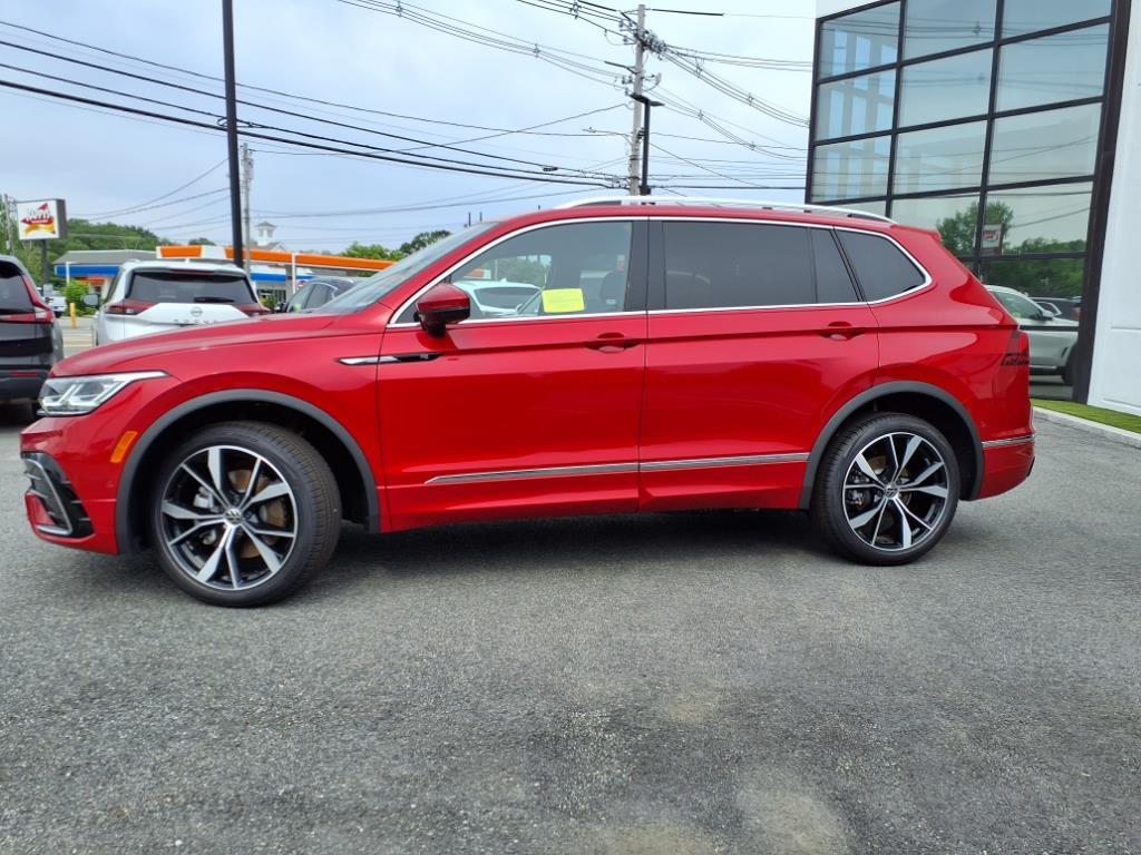 used 2024 Volkswagen Tiguan car, priced at $36,588