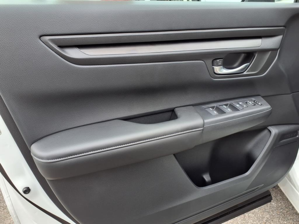 used 2025 Honda CR-V car, priced at $31,790