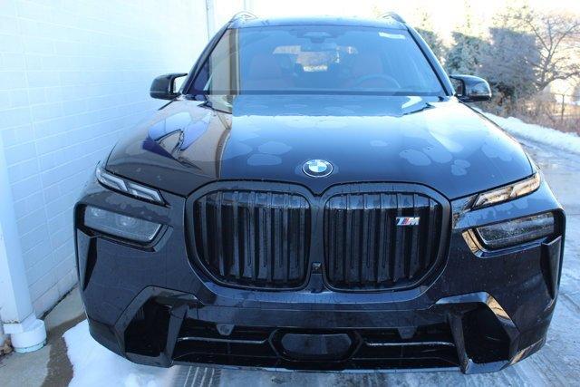 new 2025 BMW X7 car, priced at $121,770