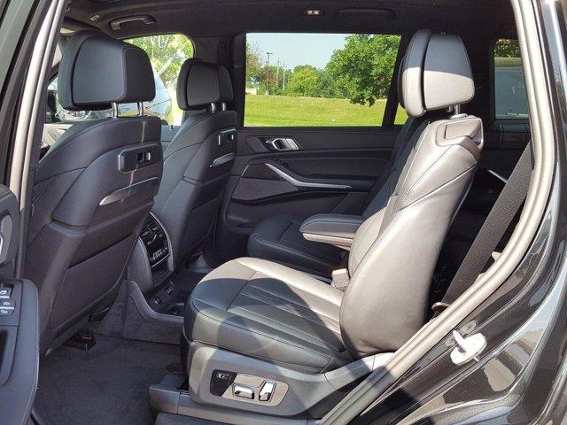 new 2026 BMW X7 car, priced at $121,190