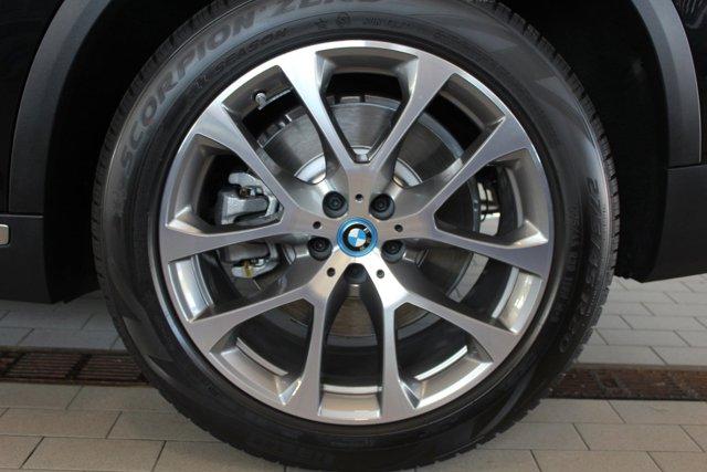 new 2025 BMW X5 car, priced at $79,910