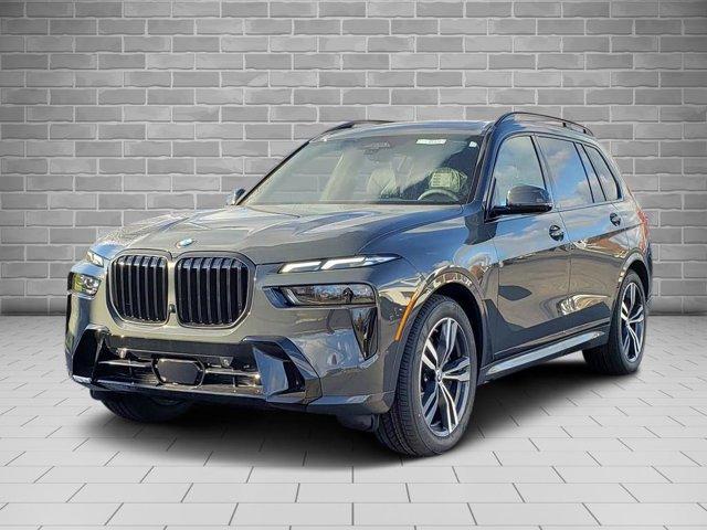 new 2026 BMW X7 car, priced at $100,675