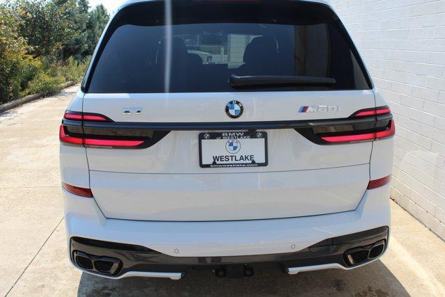 new 2025 BMW X7 car, priced at $125,395