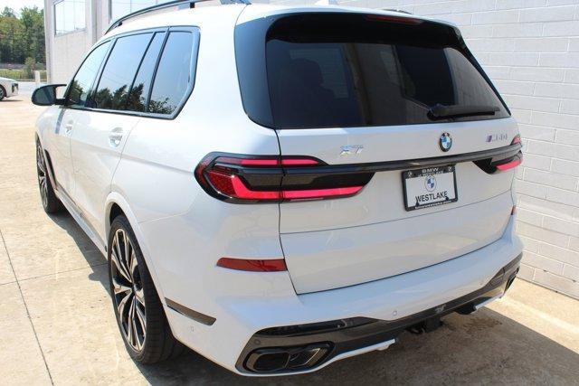 new 2025 BMW X7 car, priced at $125,395