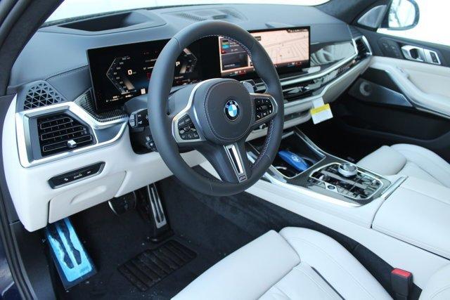 new 2025 BMW X7 car, priced at $129,530