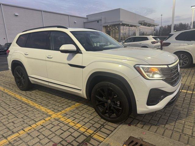 used 2024 Volkswagen Atlas car, priced at $37,888