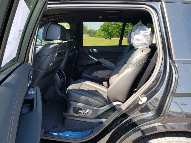 new 2026 BMW X7 car, priced at $121,190