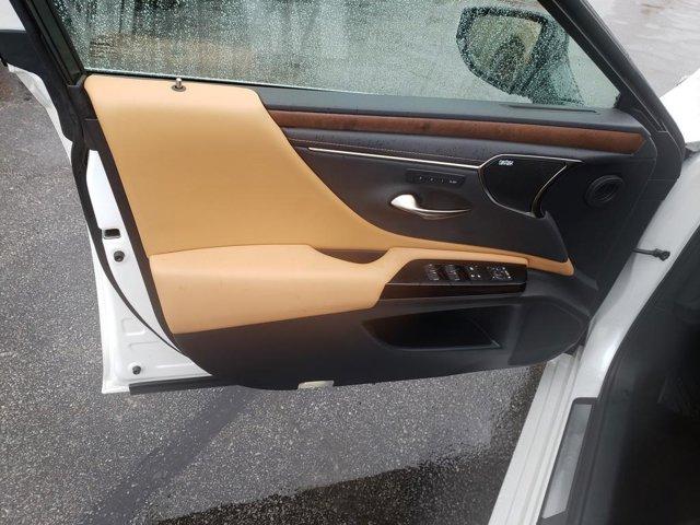 used 2024 Lexus ES 350 car, priced at $44,999