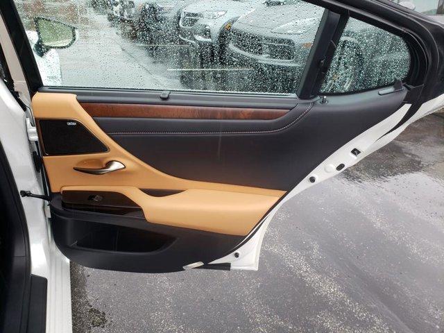 used 2024 Lexus ES 350 car, priced at $44,999