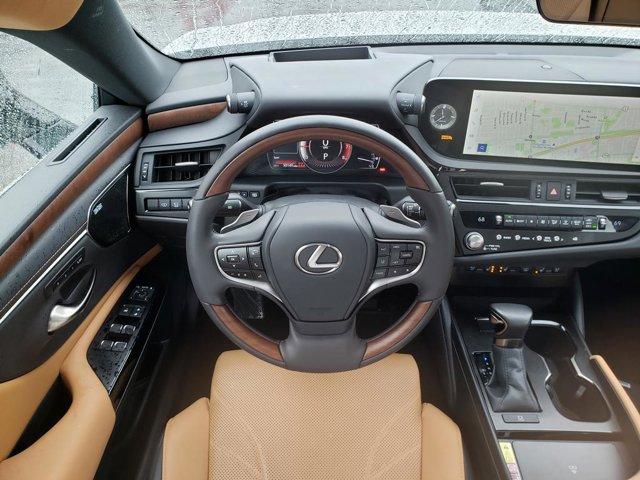 used 2024 Lexus ES 350 car, priced at $44,999