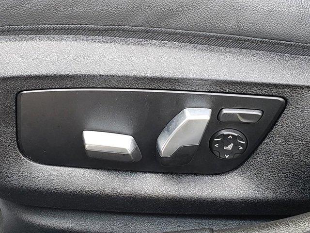 used 2022 BMW 540 car, priced at $43,155