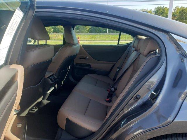 used 2024 Lexus ES 350 car, priced at $39,772