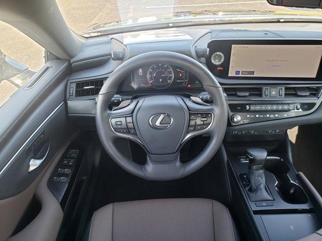 used 2024 Lexus ES 350 car, priced at $39,772