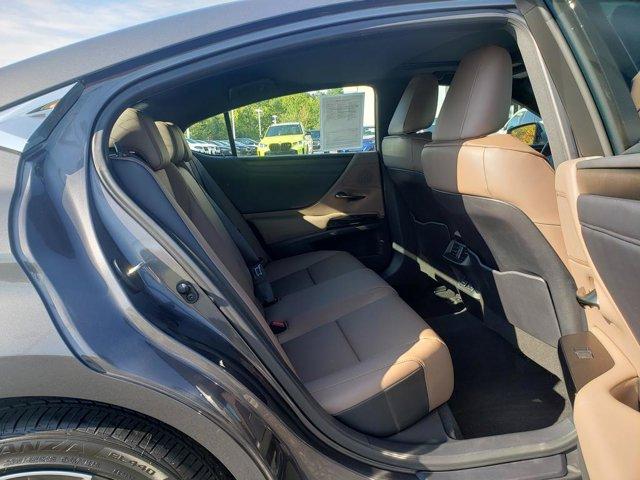 used 2024 Lexus ES 350 car, priced at $39,772