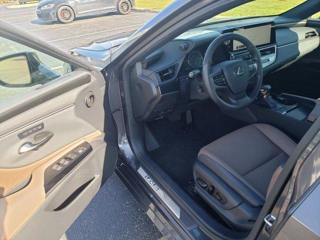 used 2024 Lexus ES 350 car, priced at $39,772