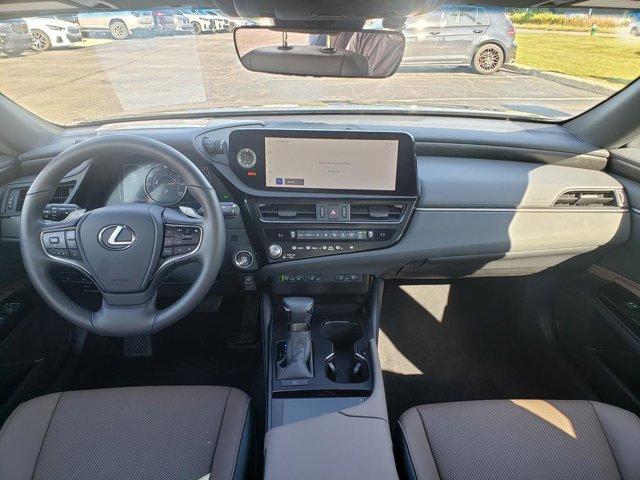 used 2024 Lexus ES 350 car, priced at $39,772