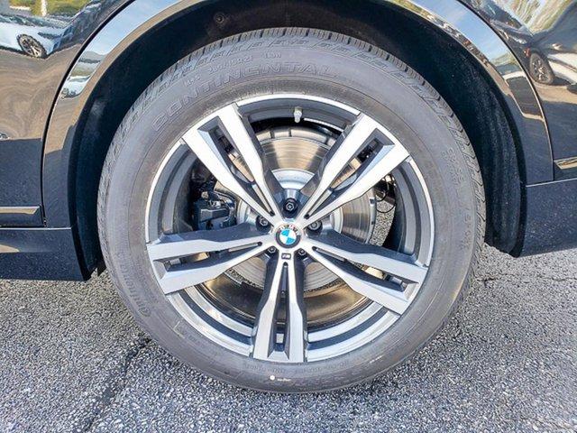 new 2026 BMW X7 car, priced at $103,290