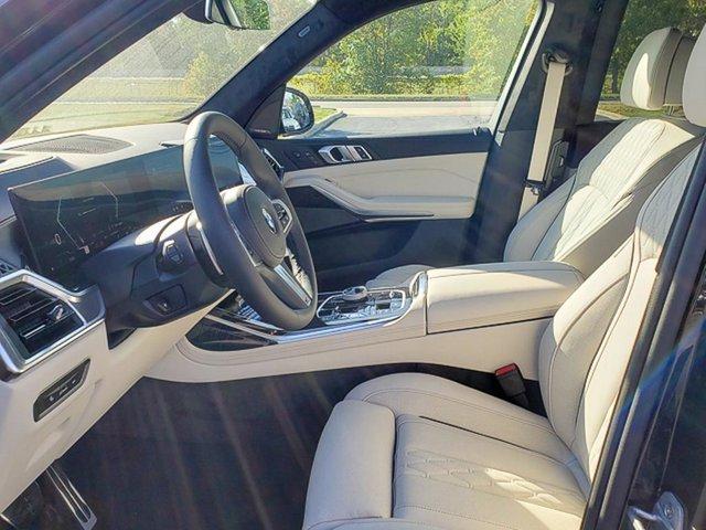 new 2026 BMW X7 car, priced at $103,290